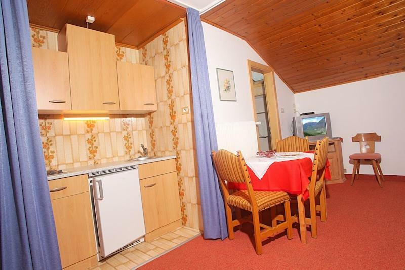 Pension Linserhof Naturns Exterior photo